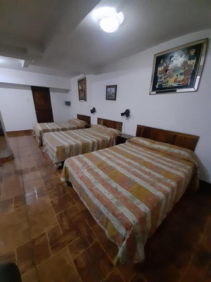 Hotel Posada Proceres Guatemala City Exterior photo